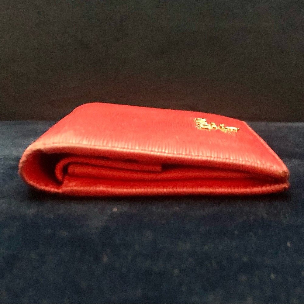 Prada Vitello Move Red Small Leather Wallet - Picture 5 of 12